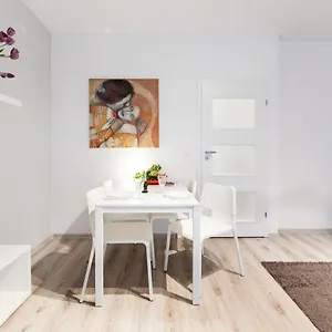  Apartament Project Comfort Apartament Dywizjonu 303 175/8 Polska